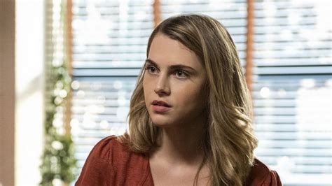 ’13 Reasons Why’ Star Anne Winters Talks Season 3 & Chloe’s 